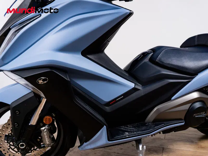Kymco AK 550 Premium (2023 - 25) (9)