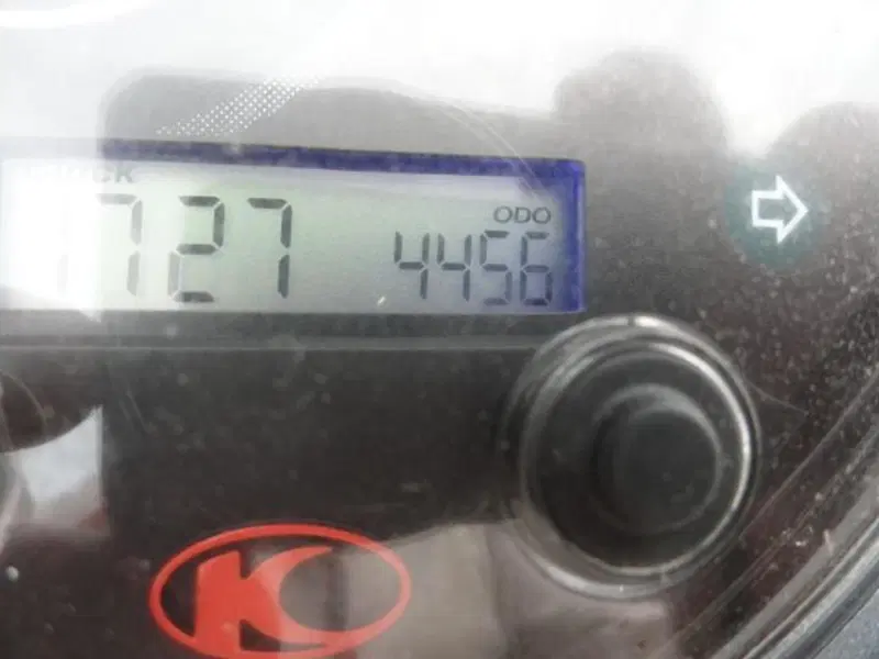 Kymco Agility 125 R16 Power Up (2021 - 26) (12)