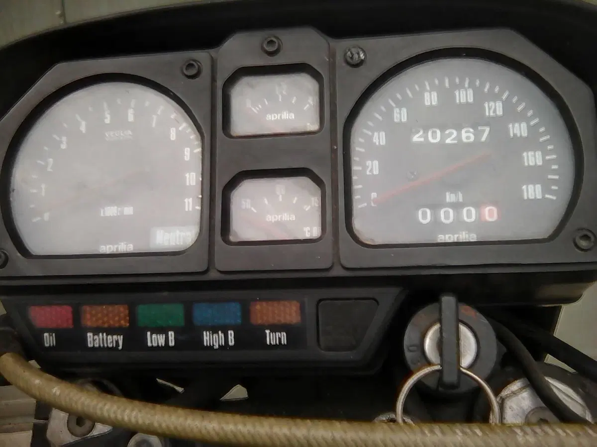Aprilia ETX 350 (1985 - 89) (3)