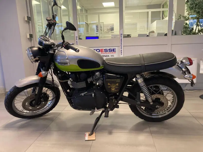 Triumph Scrambler (2006 - 17) (4)