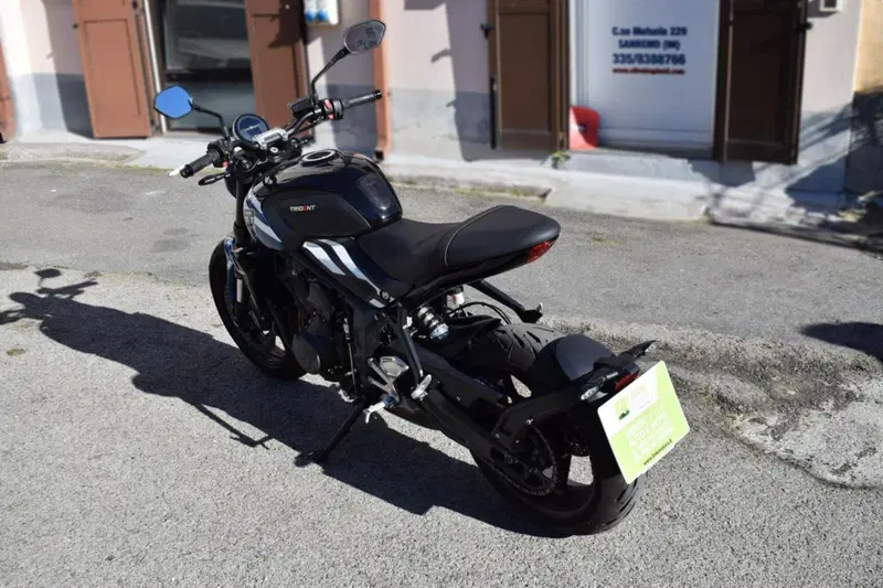 Triumph Trident 660 (2025) (12)