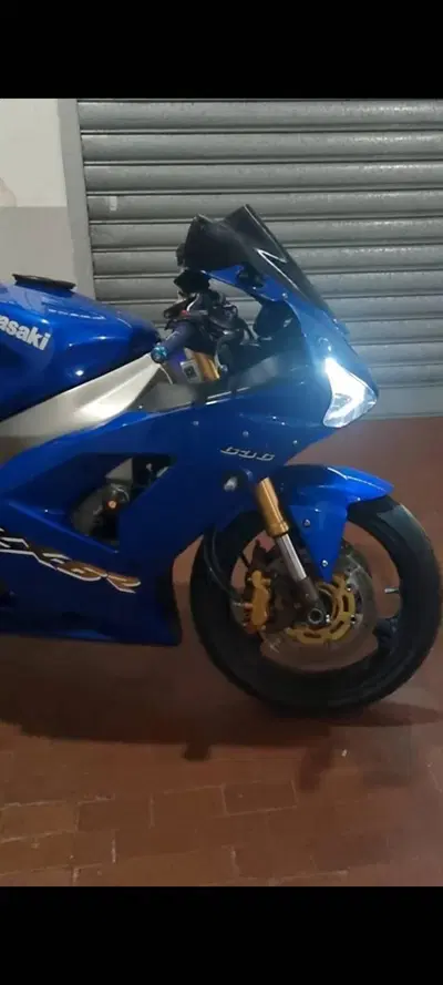 Kawasaki Ninja 636 ZX-6R (2003 - 04) usata
