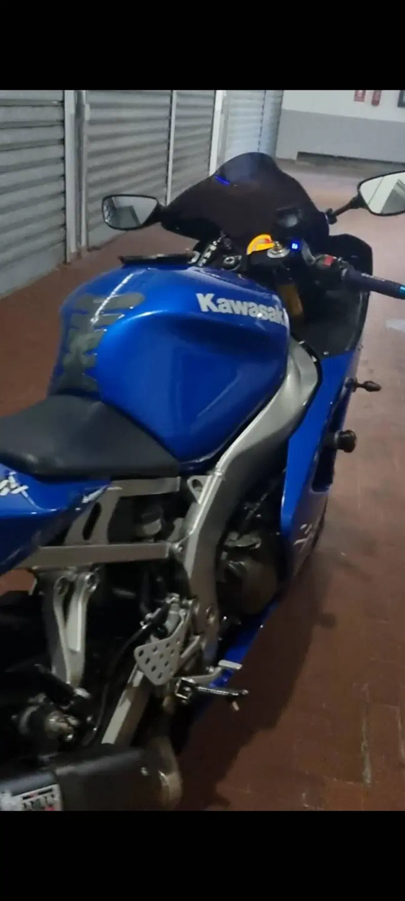 Kawasaki Ninja 636 ZX-6R (2003 - 04) (5)