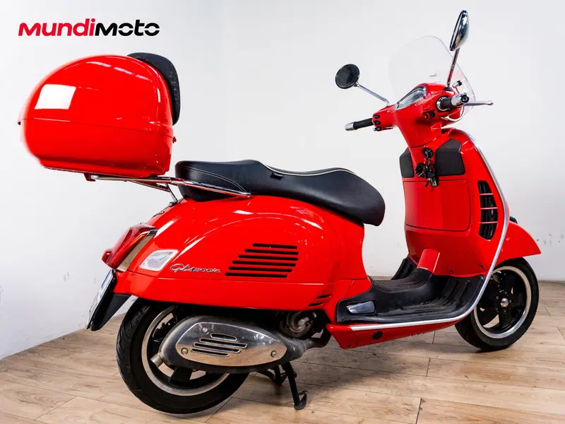 Vespa GTS 300 ABS (2014 - 16) (3)