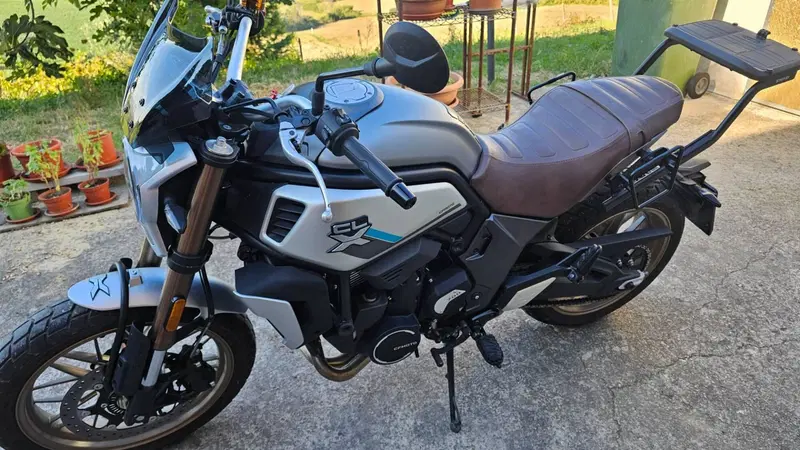 CFMOTO 700CL-X Heritage (2021 - 26) (2)
