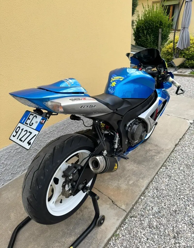 Suzuki GSX R 600 (2006 - 07) (2)