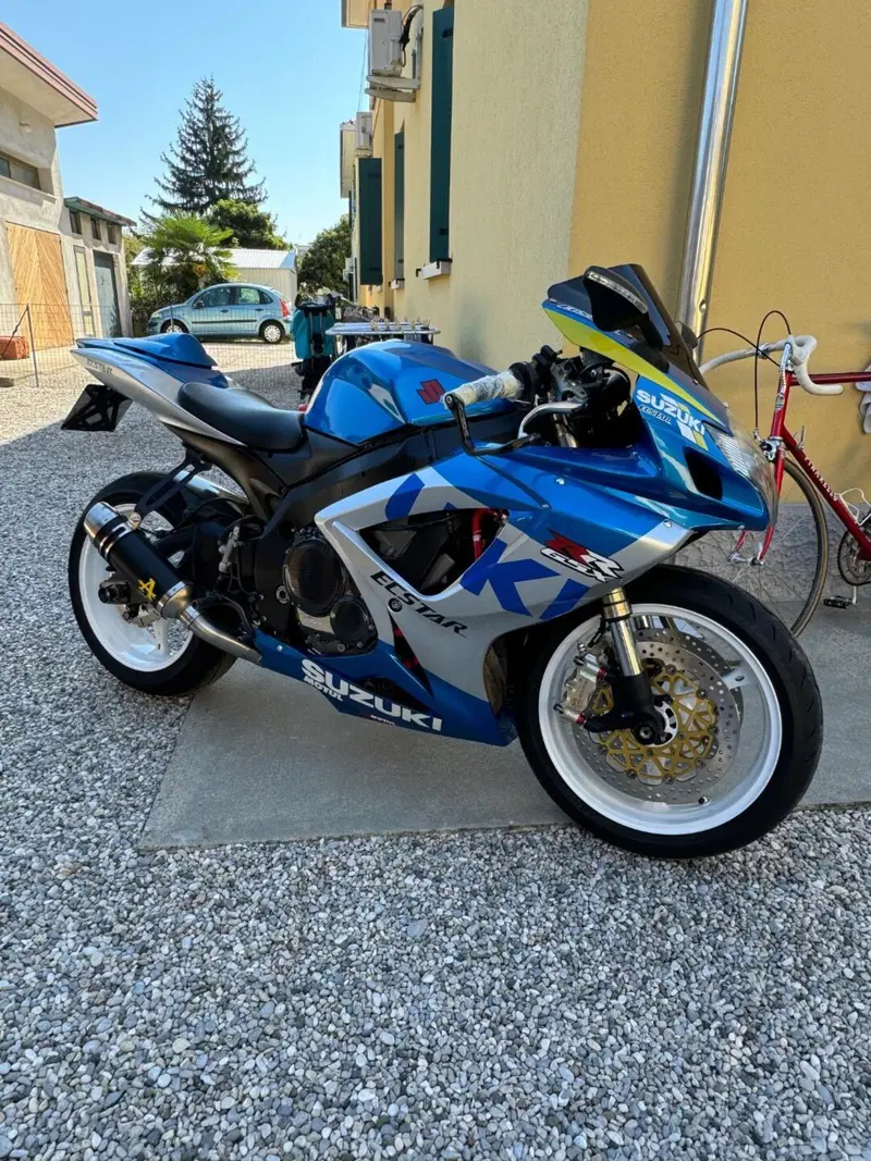 Suzuki GSX R 600 (2006 - 07) (7)