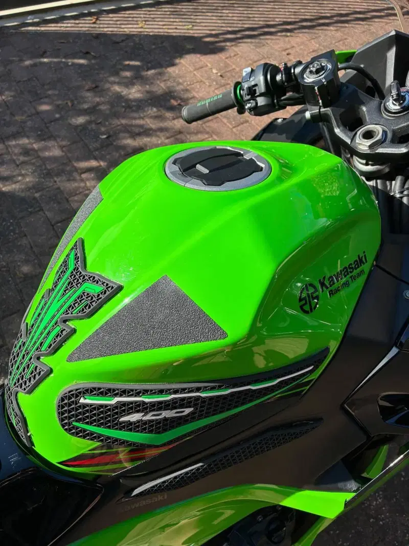 Kawasaki Ninja 400 (2023) (3)