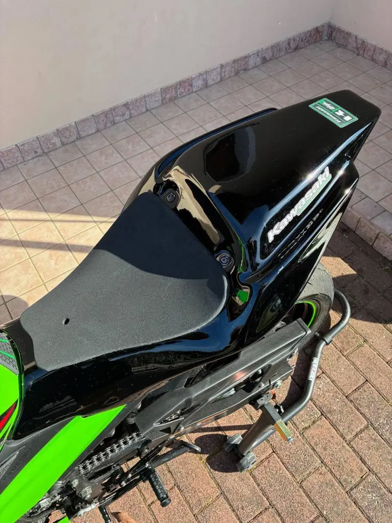 Kawasaki Ninja 400 (2023) (10)