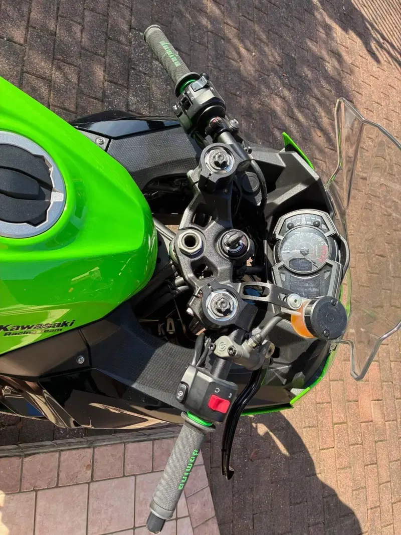 Kawasaki Ninja 400 (2023) (11)