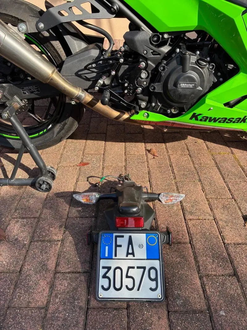 Kawasaki Ninja 400 (2023) (14)