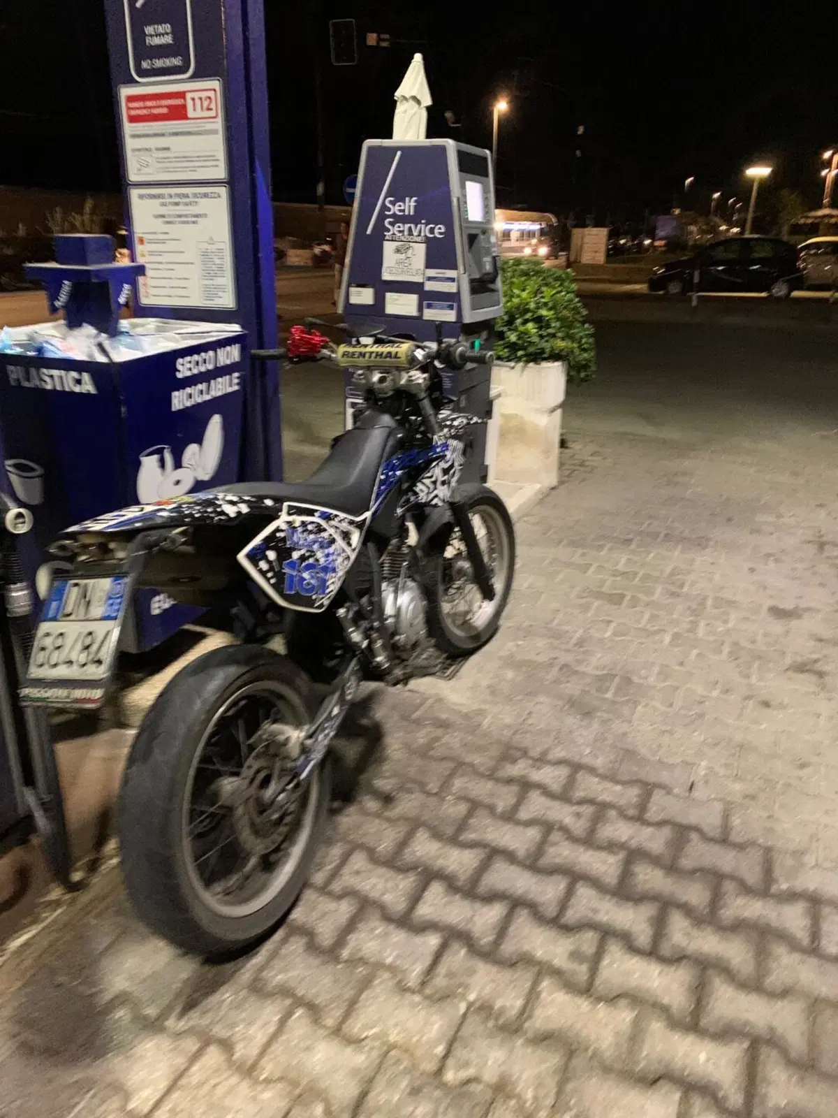Betamotor RR 125 4T Motard (2006 - 11) (4)