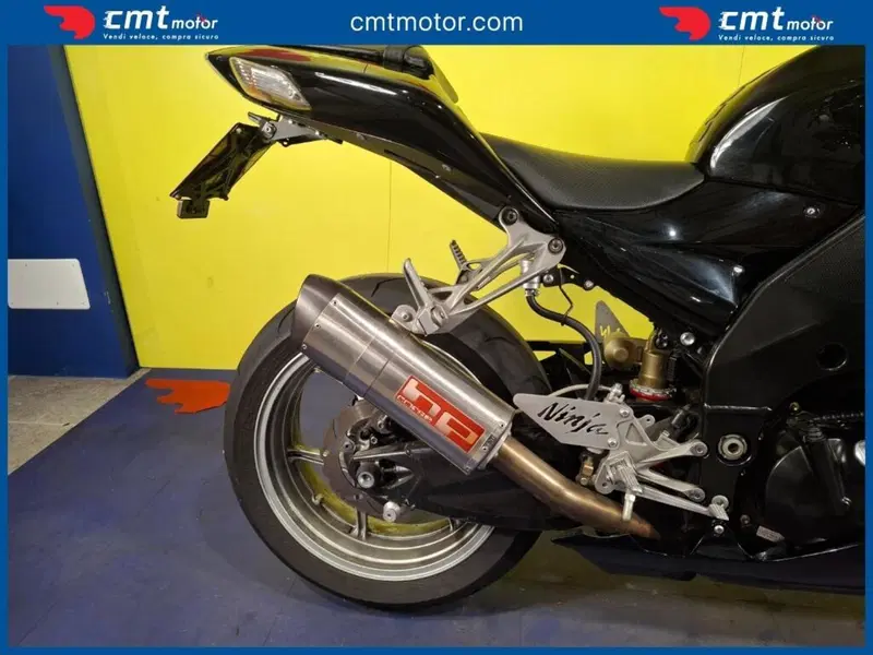 Kawasaki Ninja 1000 ZX-10R (2006 - 07) (5)