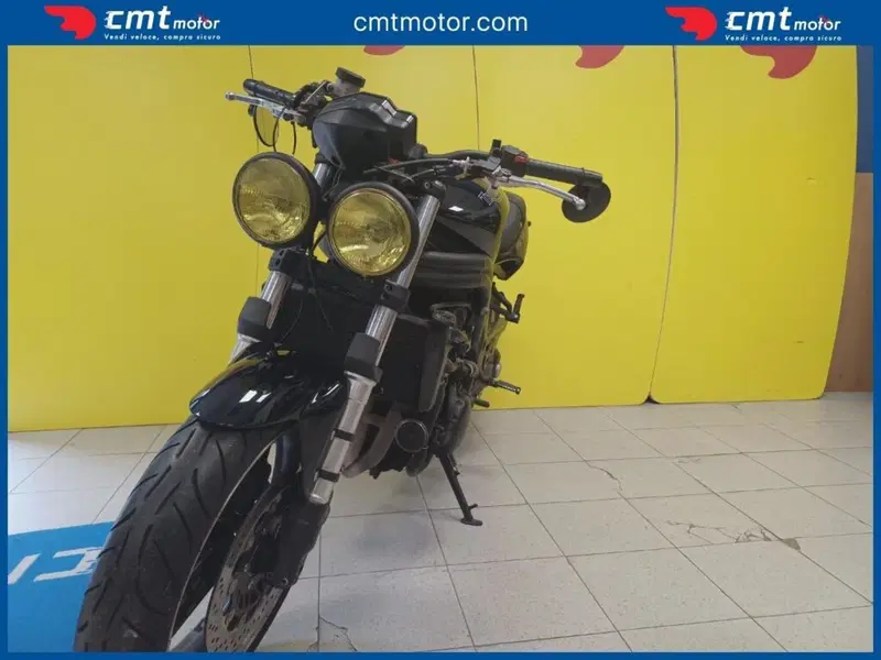 Triumph Speed Triple 955 (2002 - 04) (2)