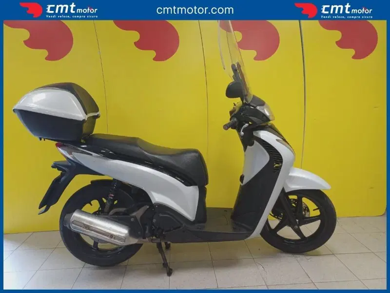 Honda SH 150i (2009 - 12) (3)
