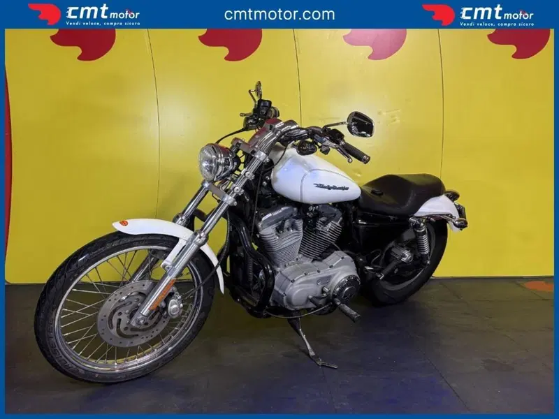 Harley-Davidson 883 Standard (2001 - 05) - XL 883 (2)
