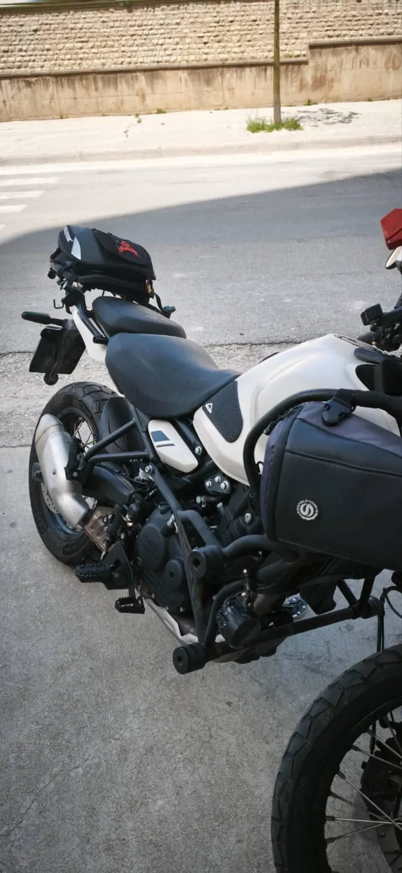Royal Enfield Himalayan 450 (2024 - 26) (8)
