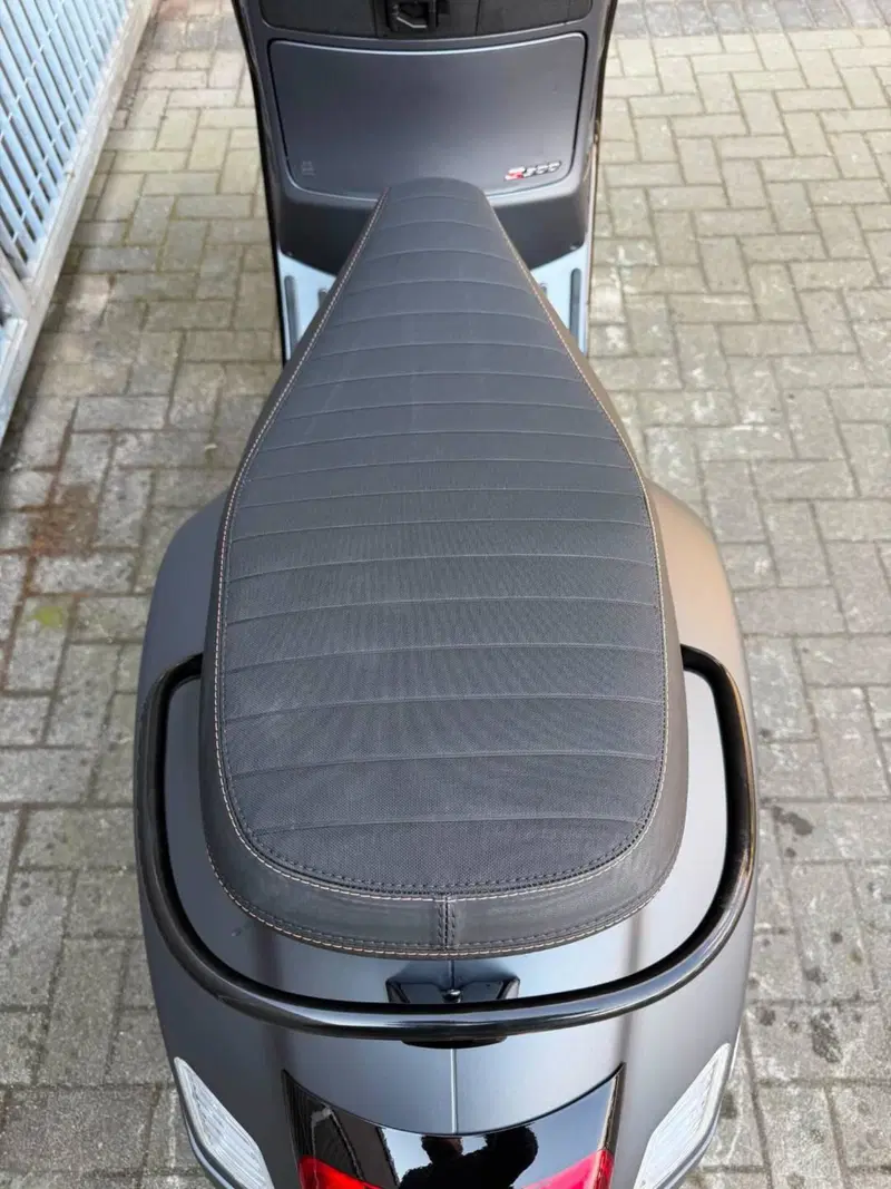 Vespa GTS 300 Super Sport (2023 - 24) (6)