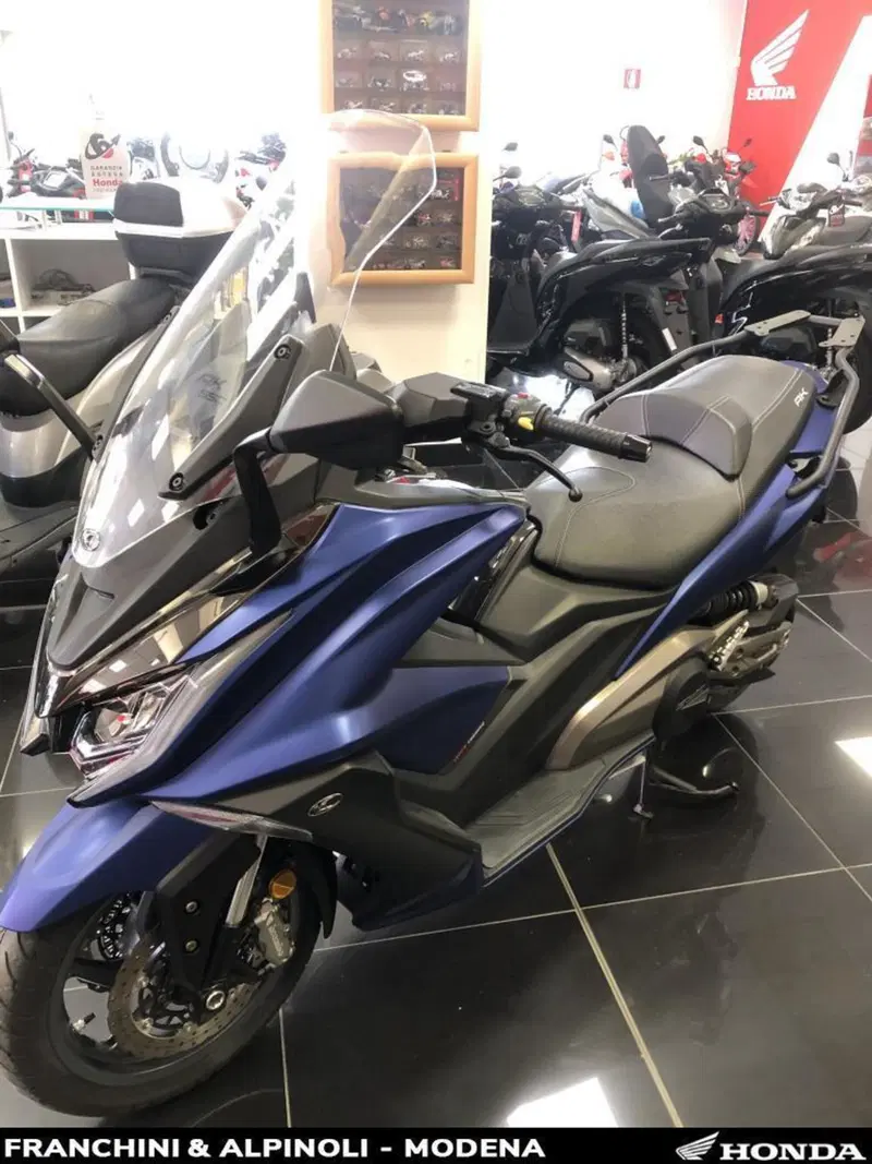 Kymco AK 550 (2017 - 19) (3)