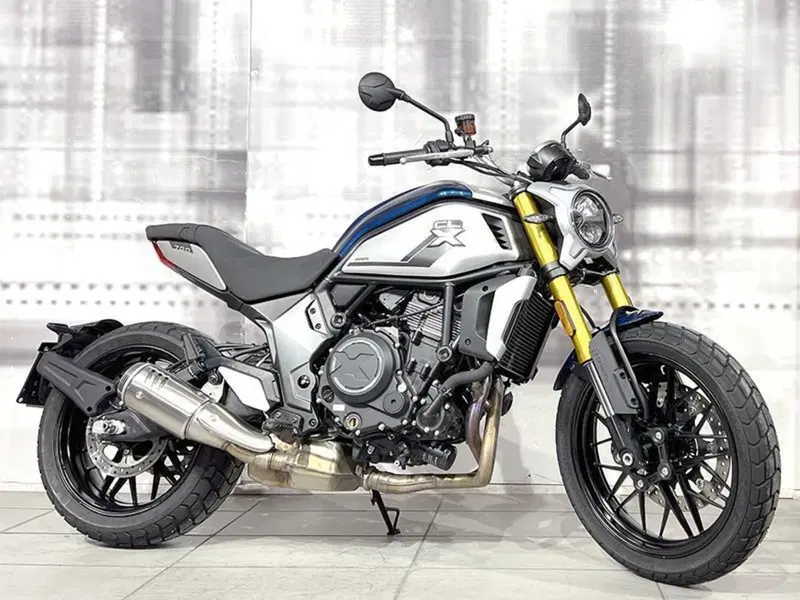 CFMOTO 700CL-X Heritage (2021 - 26)