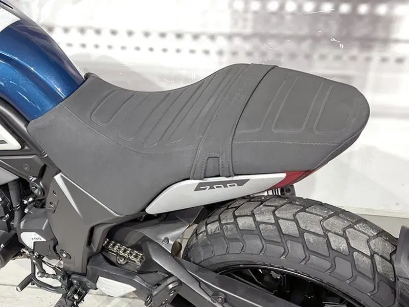 CFMOTO 700CL-X Heritage (2021 - 26) (5)