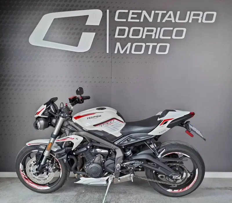 Triumph Street Triple S (2020 - 23) (2)