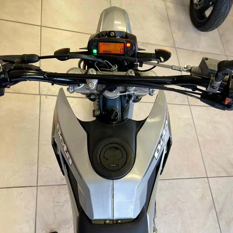 Betamotor Motard 4.0 M4 (2011 - 16) (3)