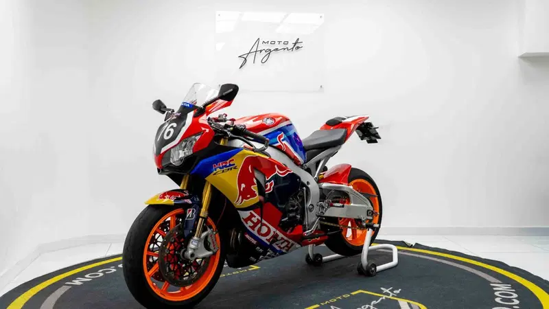 Honda CBR 1000 RR Fireblade (2008 - 11) (7)