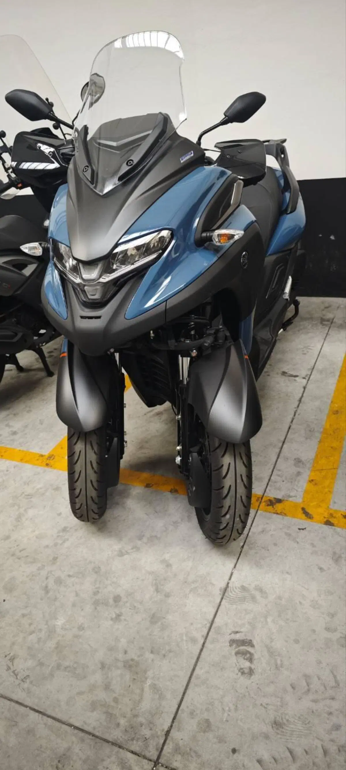 Yamaha Tricity 300 (2025 - 26) (11)