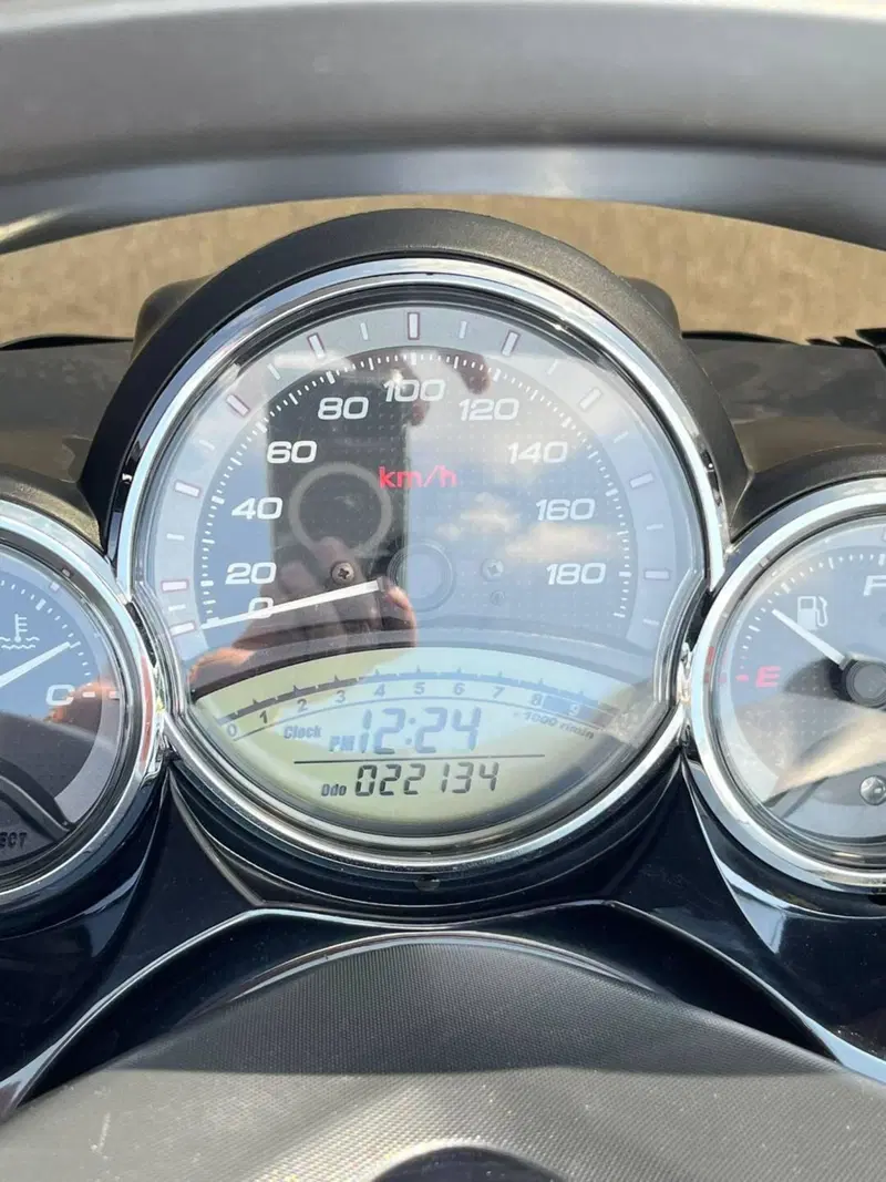 Yamaha T-Max 500 (2008 - 12) (4)