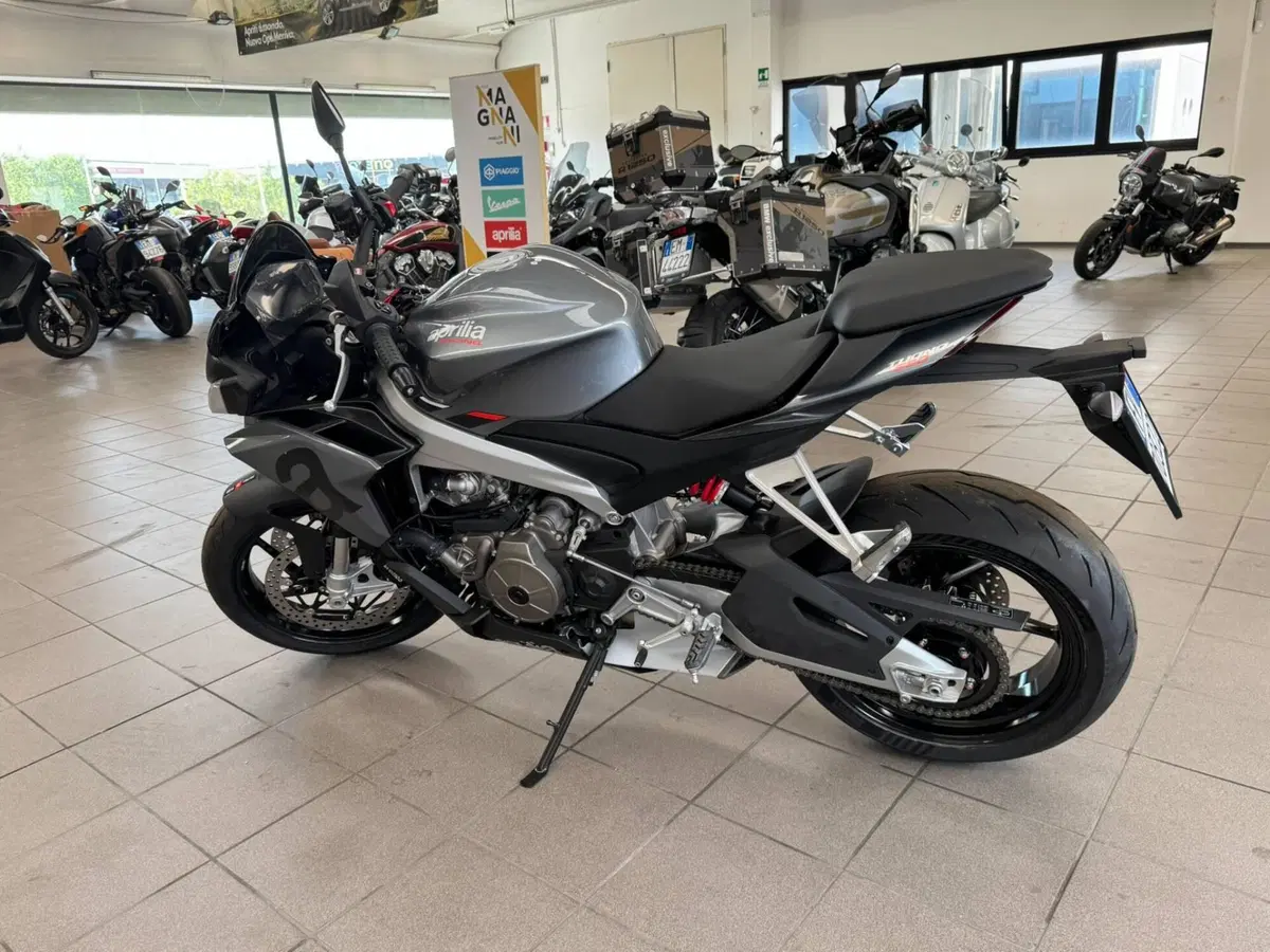 Aprilia Tuono 660 (2021 - 25) (3)