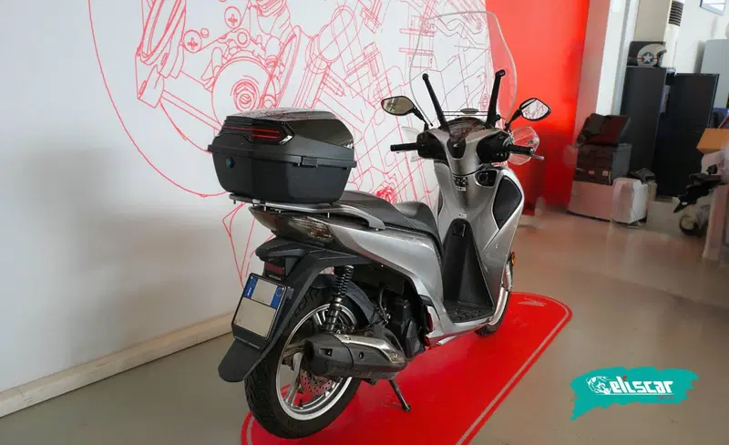 Honda SH 150i (2017 - 19) (4)
