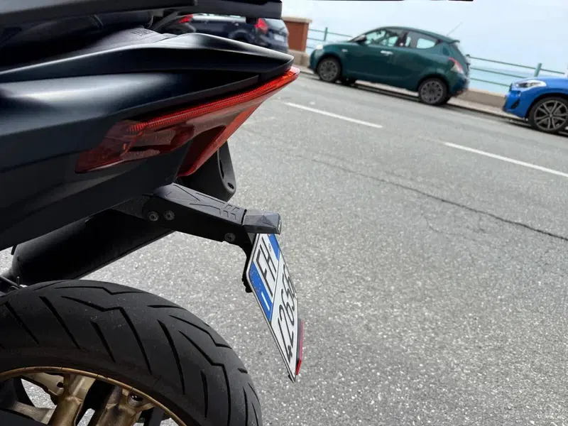 Yamaha T-Max 560 Tech Max (2022 - 24) (11)