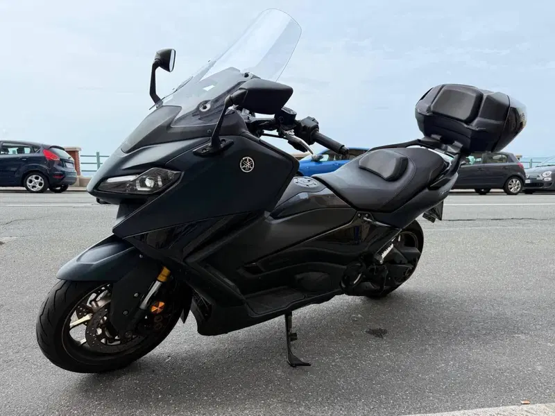 Yamaha T-Max 560 Tech Max (2022 - 24) (7)