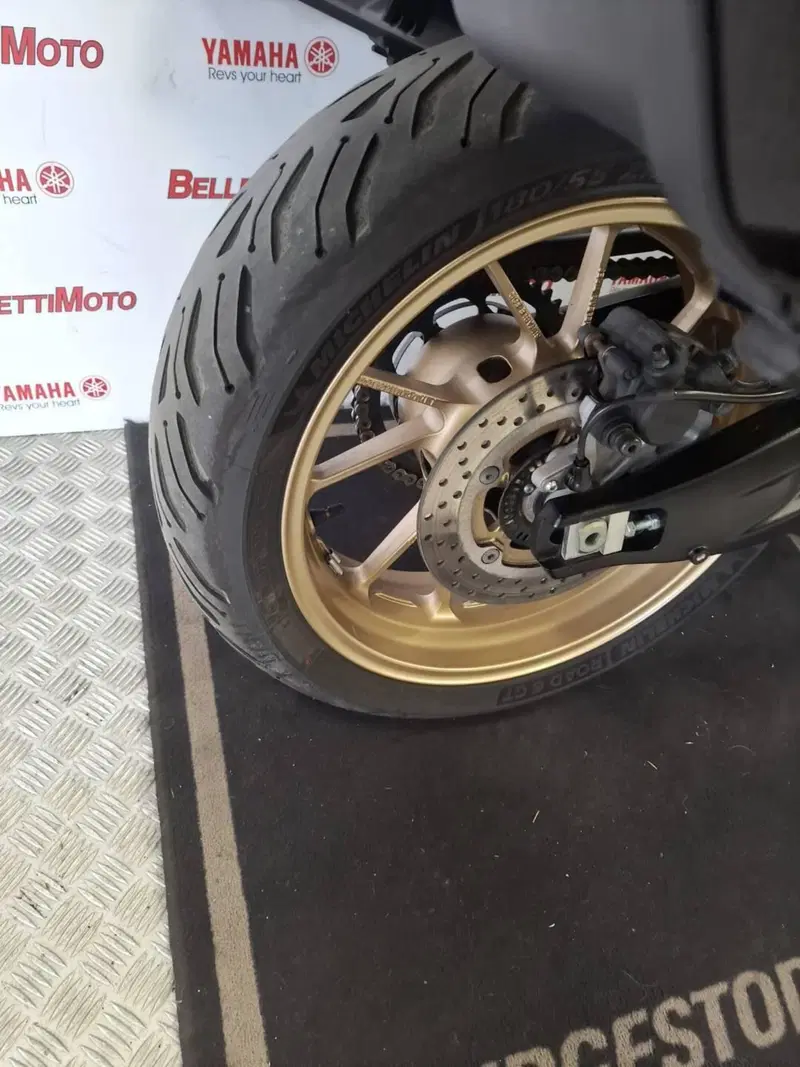 Yamaha Tracer 7 GT (2021 - 24) (5)