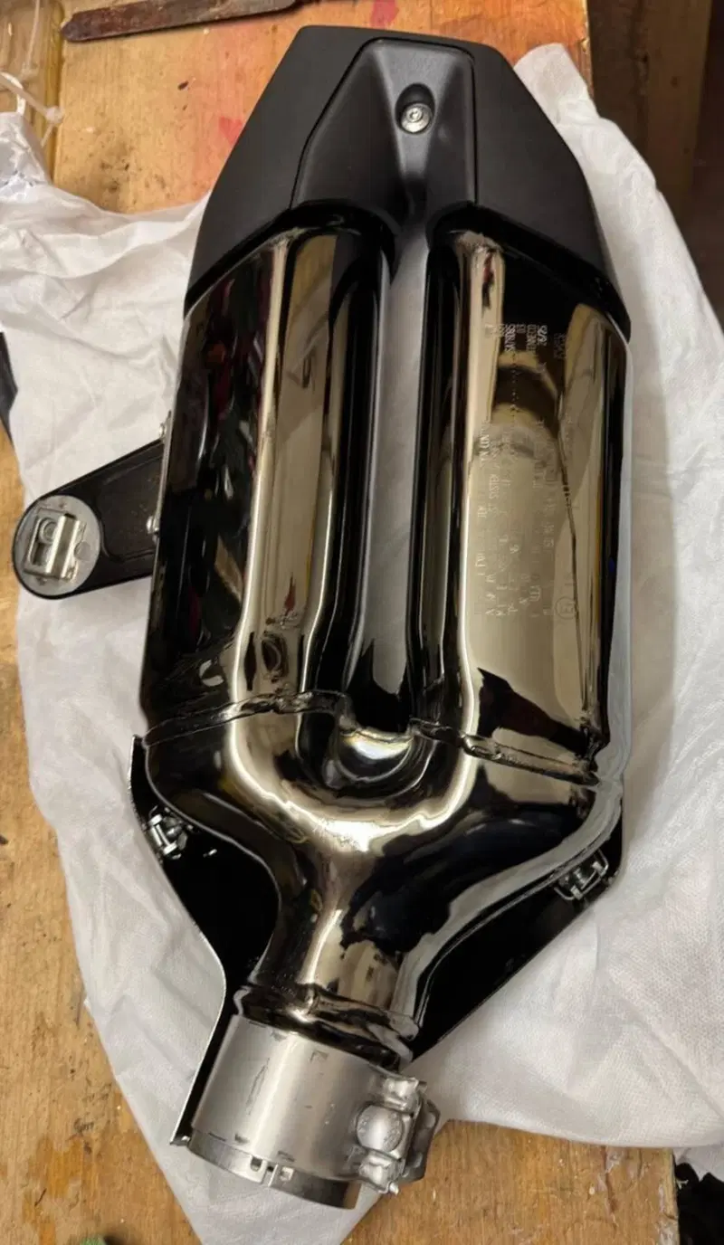Scarico bmw (3)
