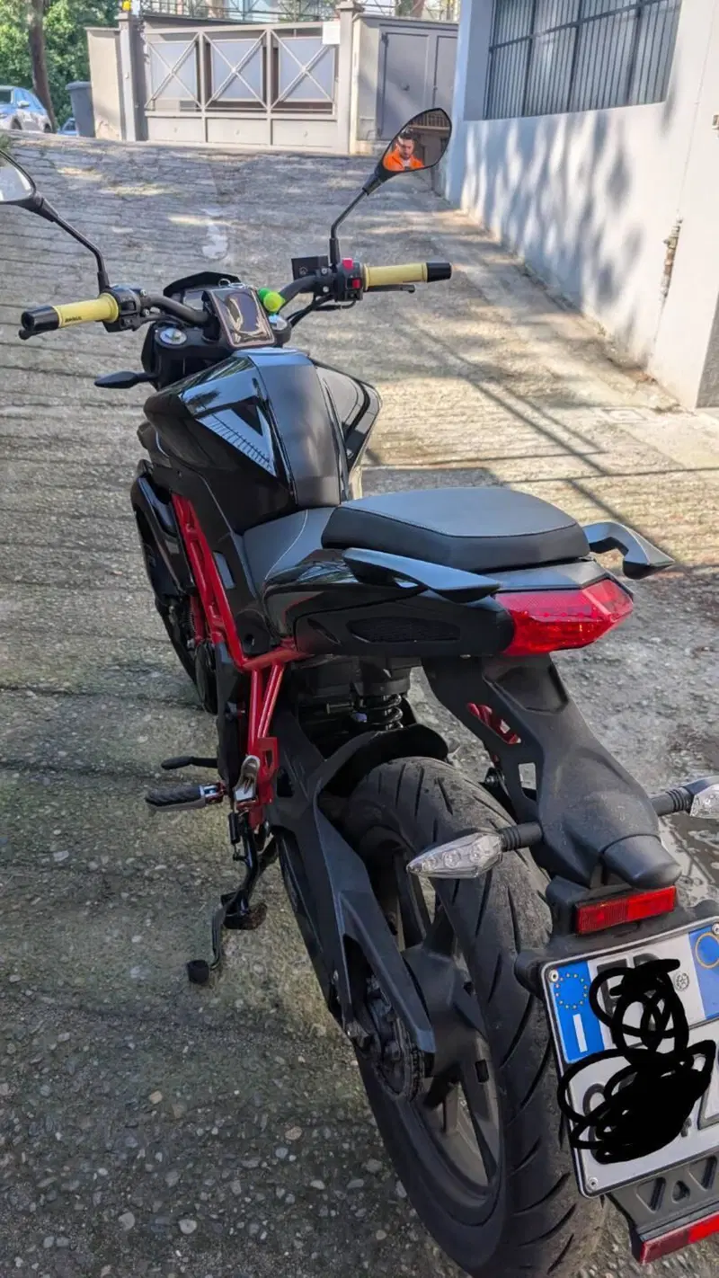 Benelli BN 125 (2021 - 25) (2)