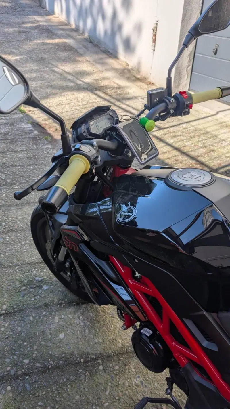Benelli BN 125 (2021 - 25) (3)