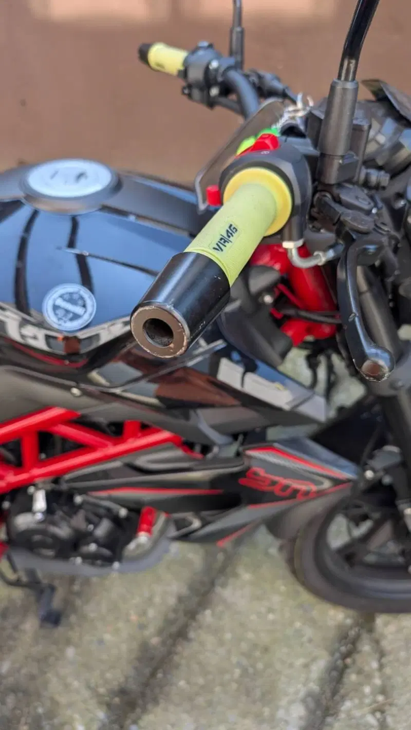 Benelli BN 125 (2021 - 25) (8)