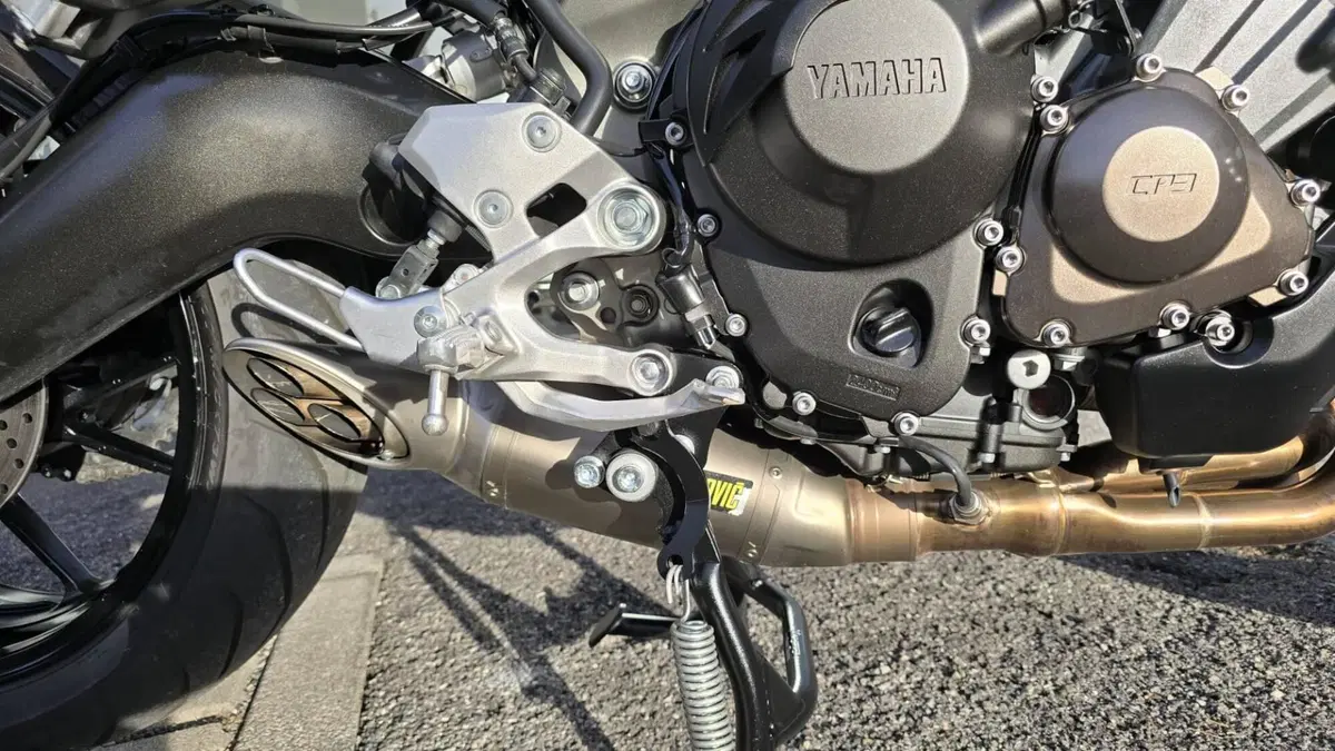 Yamaha MT-09 ABS (2013 - 15) (9)