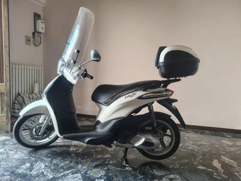 Piaggio Liberty 125 3V ABS (2021 - 24) (6)