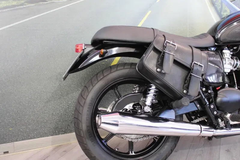 Triumph Bonneville SE (2009 - 13) (15)