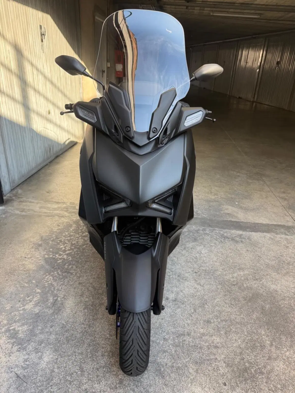 Yamaha X-Max 300 (2025 - 26) (2)