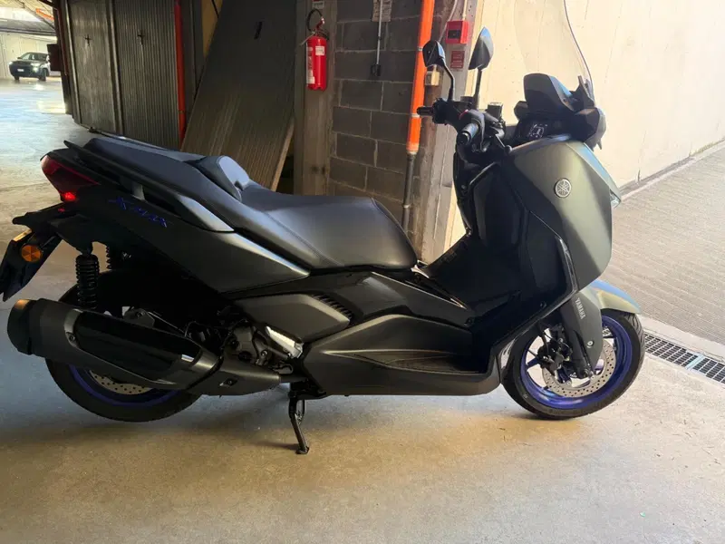 Yamaha X-Max 300 (2025 - 26) (3)