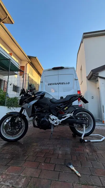 Bmw F 900 R (2021 - 24) usata