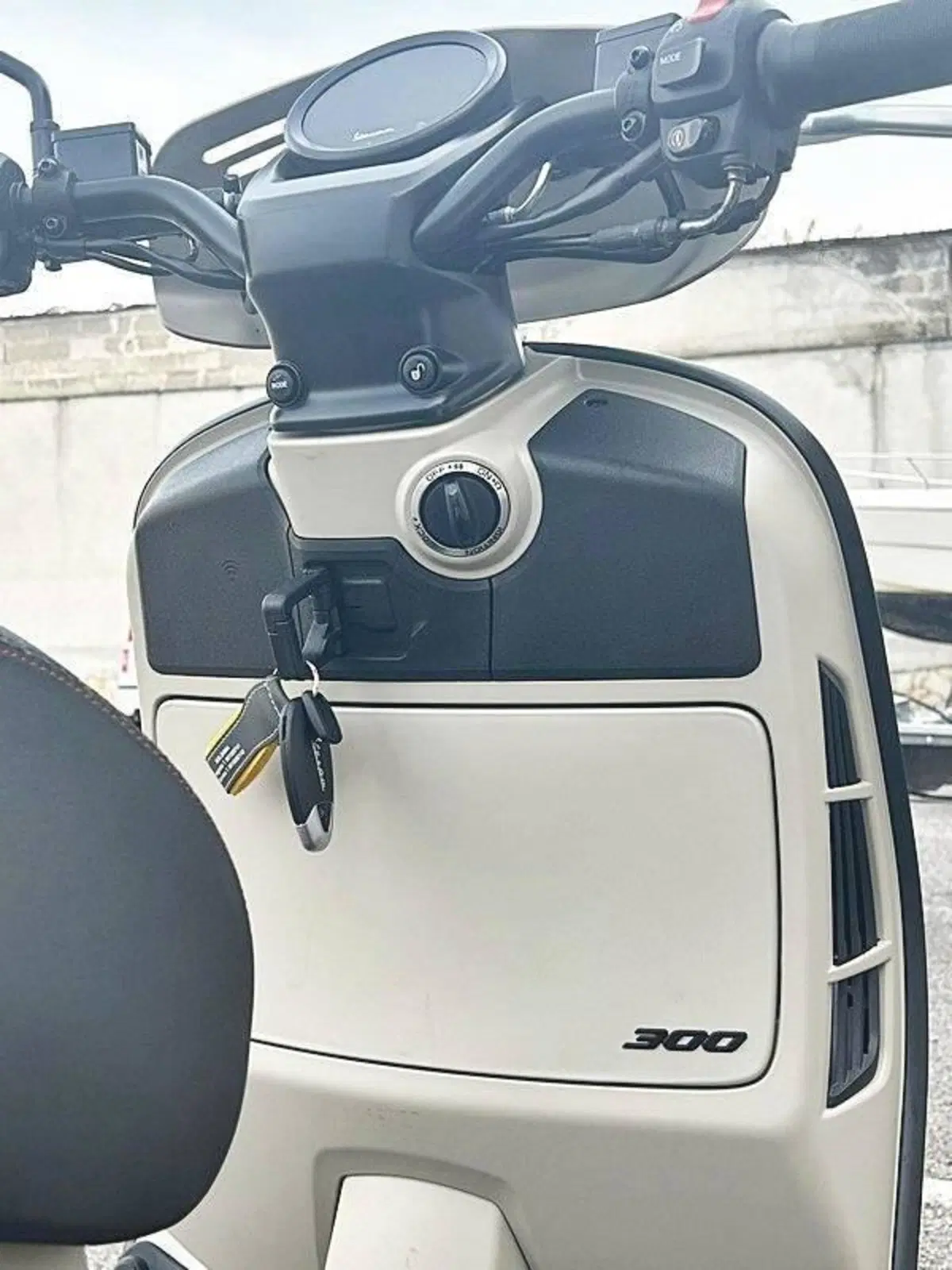 Vespa GTV 300 Hpe (2023 - 25) (14)