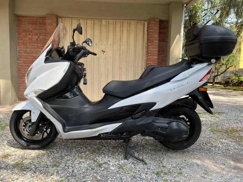 Suzuki Burgman AN 400 (2017 - 20) (2)