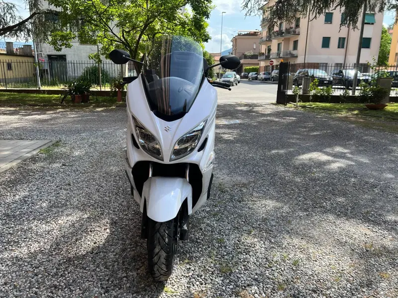 Suzuki Burgman AN 400 (2017 - 20) (3)