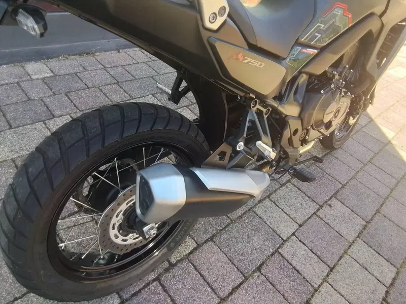 Honda Transalp XL750 (2023 - 24) (6)