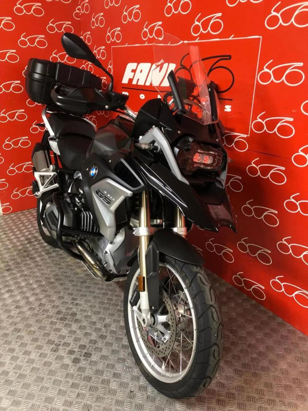 Bmw R 1200 GS (2017 - 18) (2)